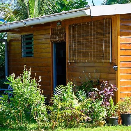 Les Bungalows Meubles Du Pharest Sainte-Suzanne Buitenkant foto